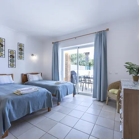 Coolhouses Algarve Luz, 2 Bed Semi Detached Villa, Jardim Palmeiras Condominium, A *