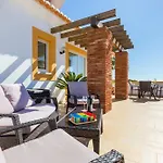 펜션 Coolhouses Algarve Luz, 2 Bed Semi Detached Villa, Jardim Palmeiras Condominium, A