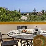 펜션 Coolhouses Algarve Luz, 2 Bed Semi Detached Villa, Jardim Palmeiras Condominium, A