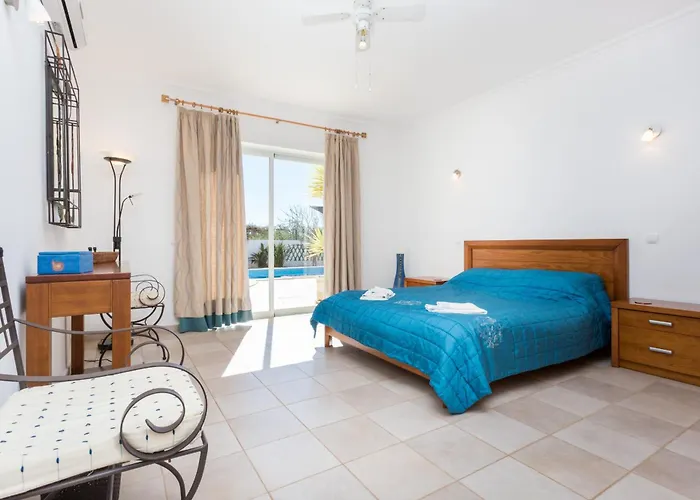Coolhouses Algarve Luz, 2 Bed Semi Detached Villa, Jardim Palmeiras Condominium, A
