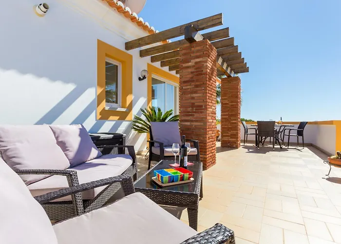 Hébergement de vacances Coolhouses Algarve Luz, 2 Bed Semi Detached Villa, Jardim Palmeiras Condominium, A